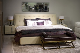 [102149] Lark Upholstered Bed